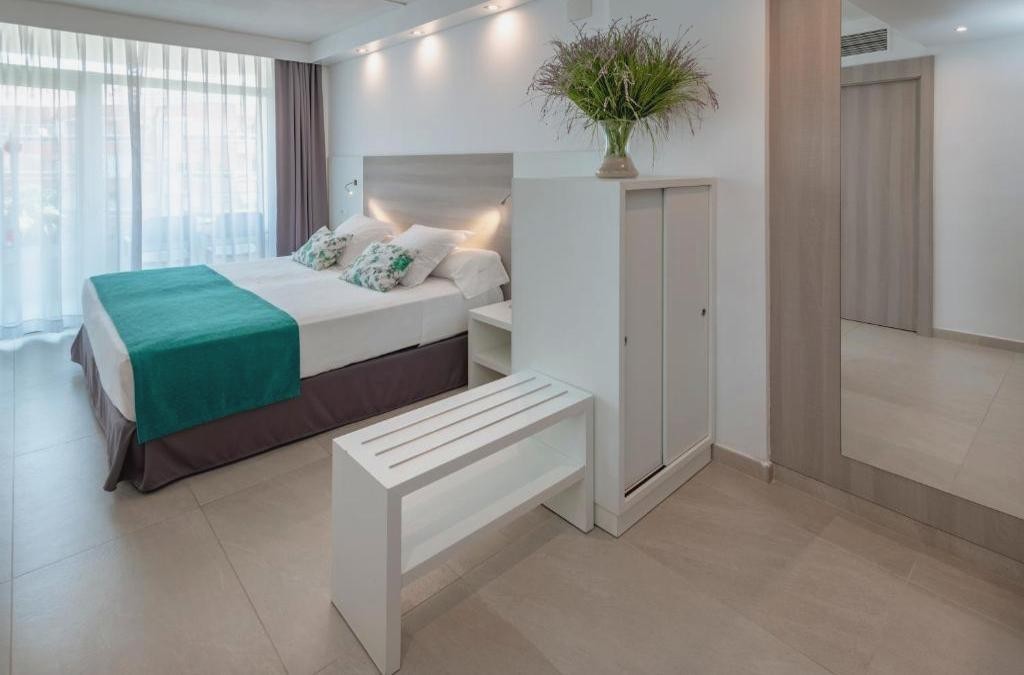 Salou: A 4-star stay worth discovering - Hotel Olympus Palace
