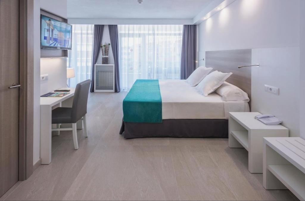 Salou: A 4-star stay worth discovering - Hotel Olympus Palace