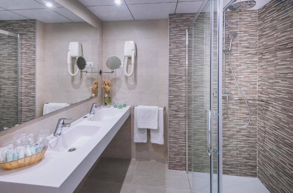 Salou: A 4-star stay worth discovering - Hotel Olympus Palace
