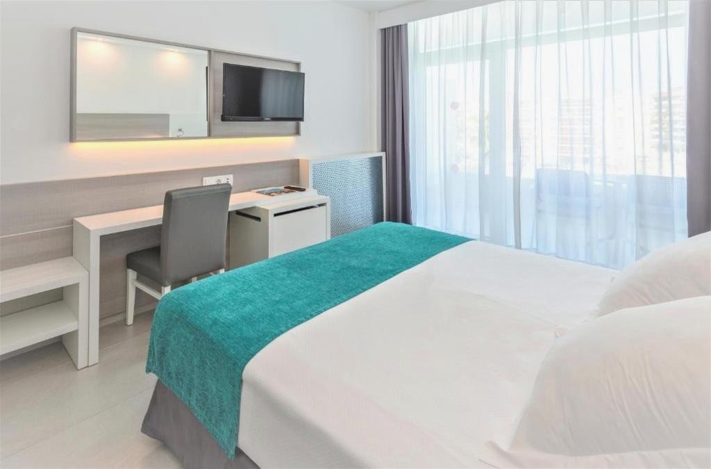 Salou: A 4-star stay worth discovering - Hotel Olympus Palace
