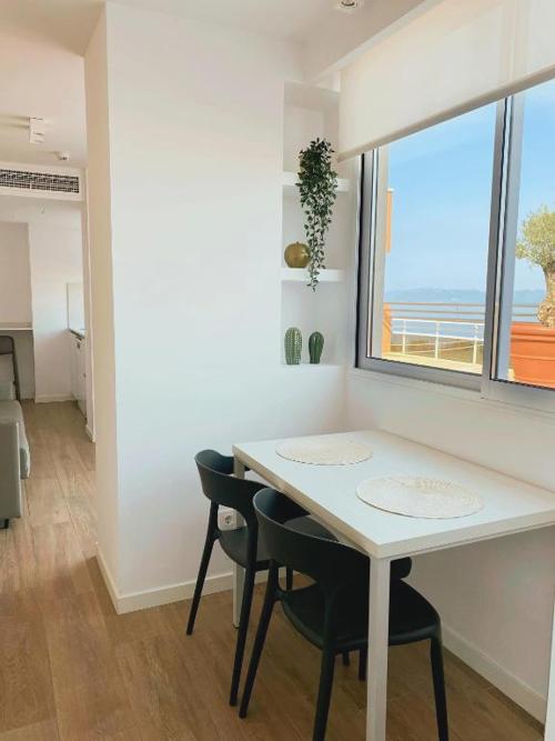Unwind in Cap Salou - Aparthotel SunClub Salou 4* - Aparthotel SunClub Salou