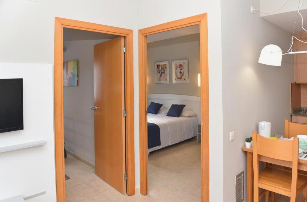Unwind in Cap Salou - Aparthotel SunClub Salou 4* - Aparthotel SunClub Salou