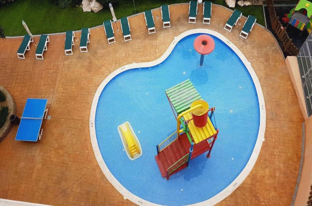 Unwind in Cap Salou - Aparthotel SunClub Salou 4* - Aparthotel SunClub Salou