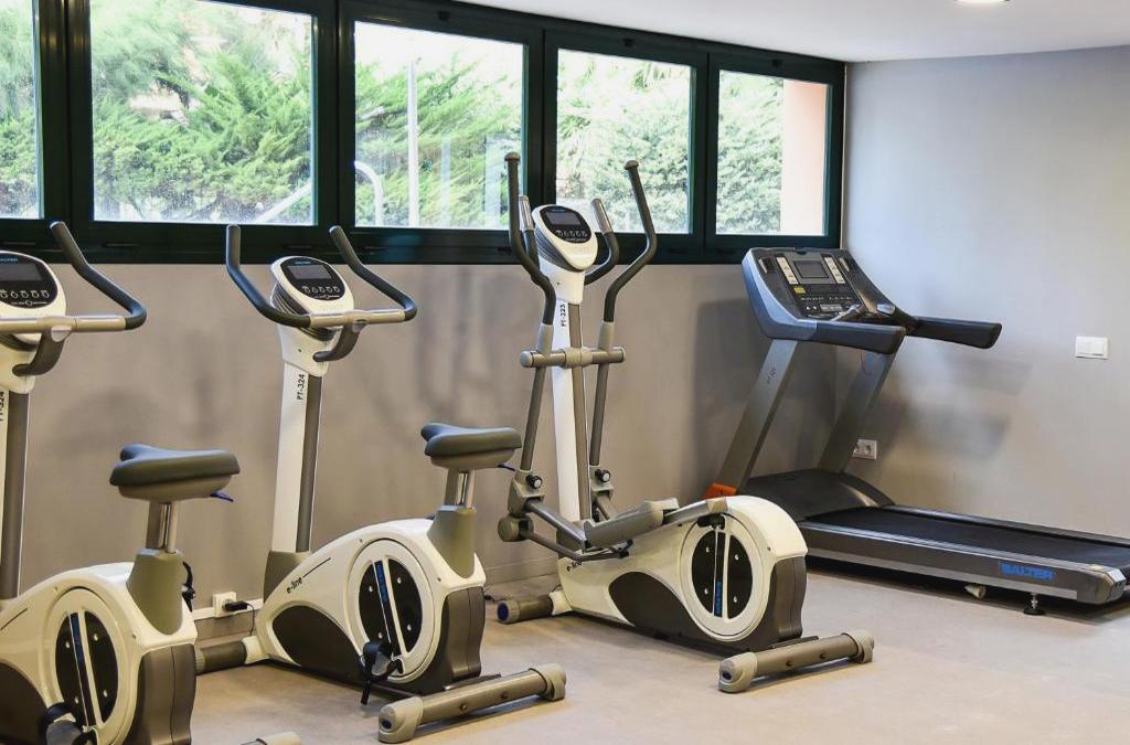 Unwind in Cap Salou - Aparthotel SunClub Salou 4* - Aparthotel SunClub Salou