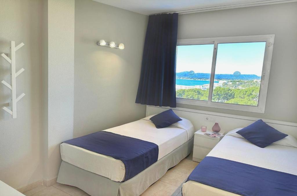 Unwind in Cap Salou - Aparthotel SunClub Salou 4* - Aparthotel SunClub Salou