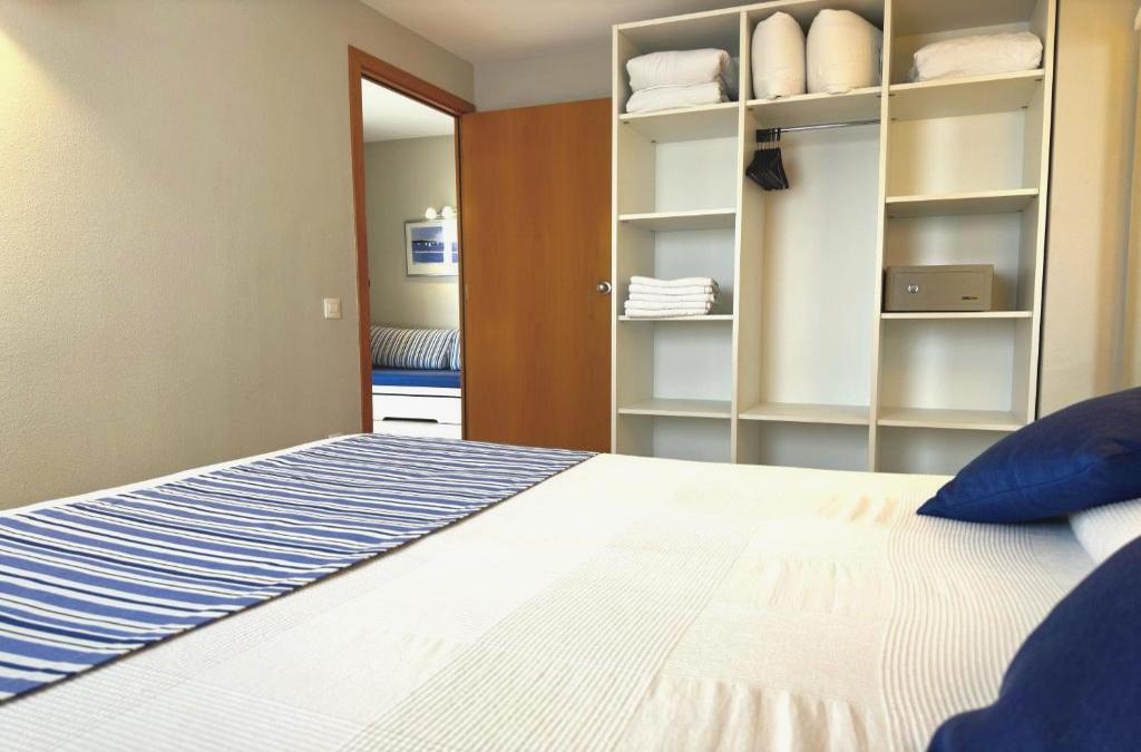 Unwind in Cap Salou - Aparthotel SunClub Salou 4* - Aparthotel SunClub Salou