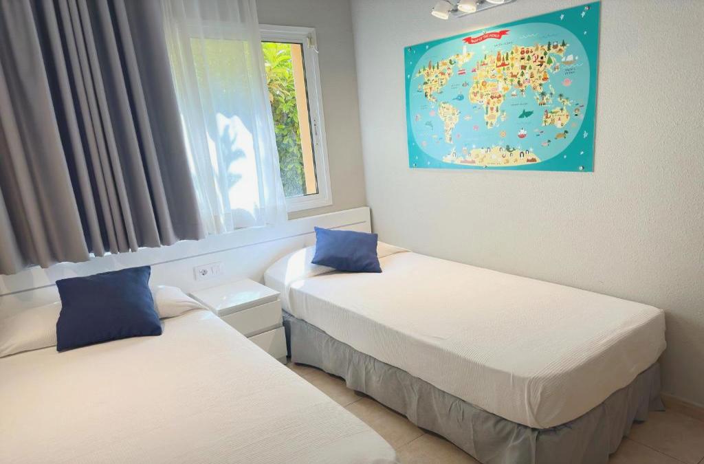 Unwind in Cap Salou - Aparthotel SunClub Salou 4* - Aparthotel SunClub Salou