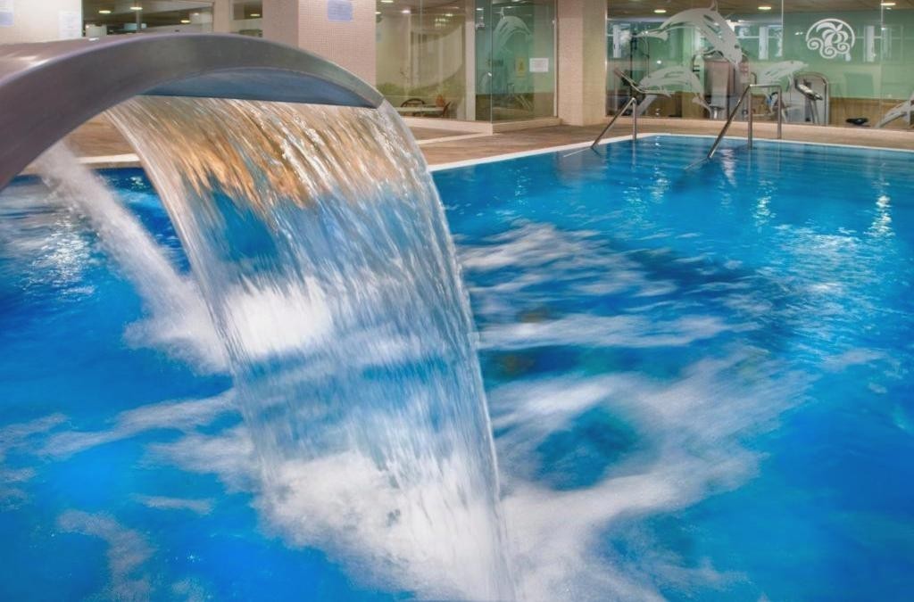 Hotel Eurosalou & Spa 4* + Tickets to Aquopolis