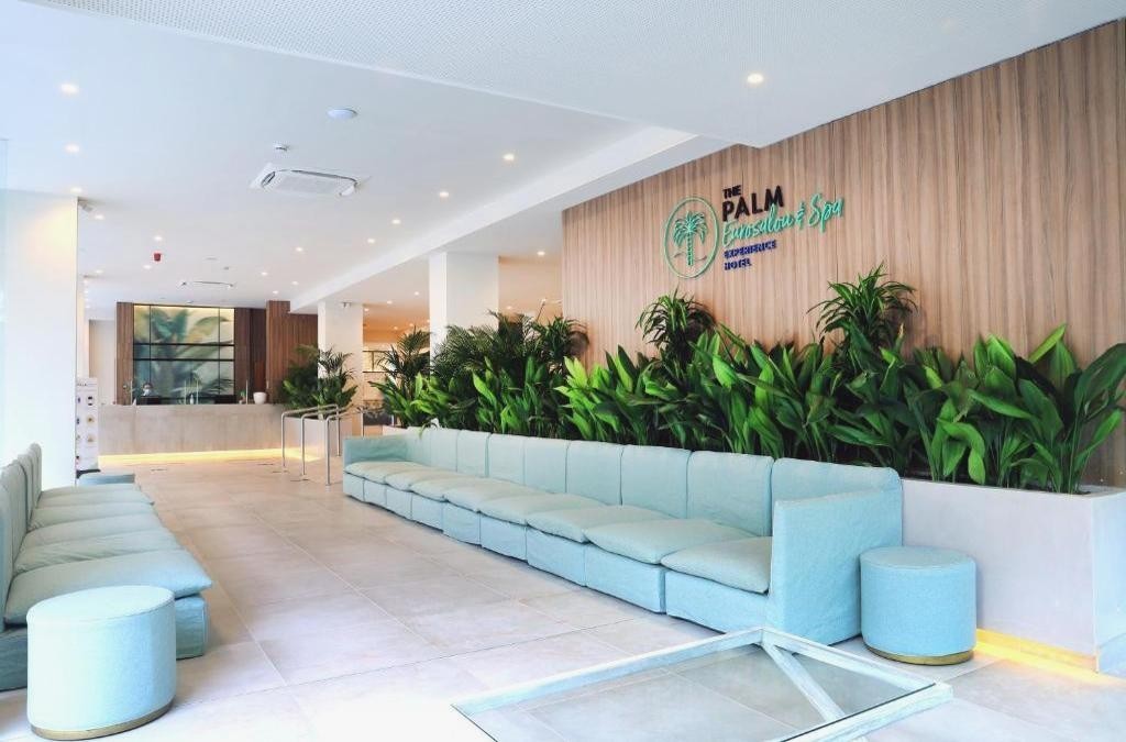 Hotel Eurosalou & Spa 4* + Tickets to Aquopolis