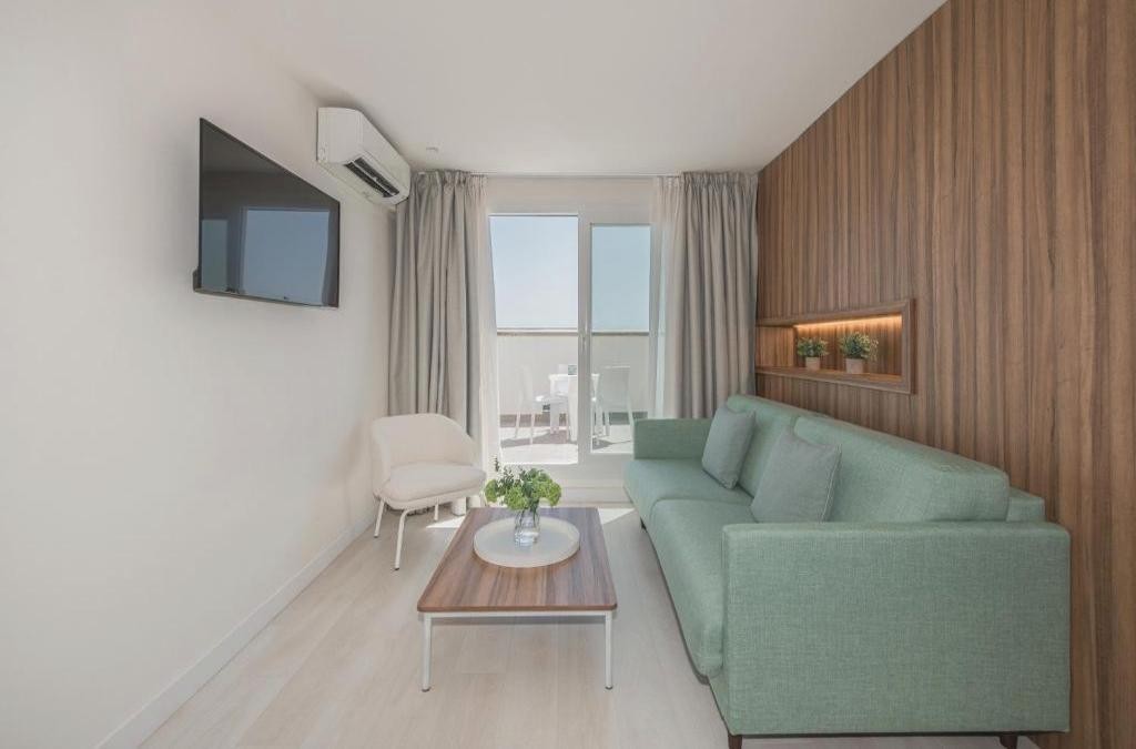 Hotel Eurosalou & Spa 4* + Tickets to Aquopolis - Hotel Eurosalou & Spa