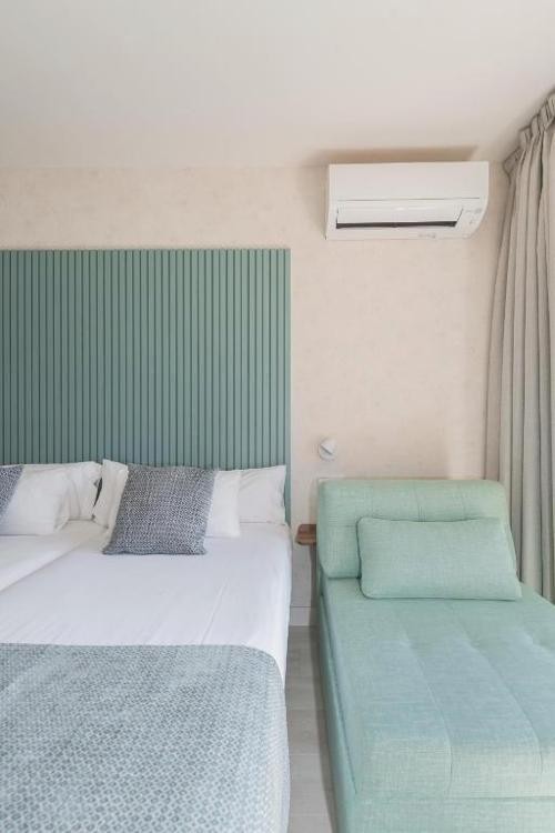 Hotel Eurosalou & Spa 4* + Tickets to Aquopolis - Hotel Eurosalou & Spa