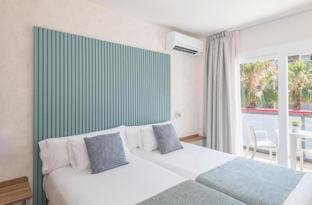 Hotel Eurosalou & Spa 4* + Tickets to Aquopolis - Hotel Eurosalou & Spa