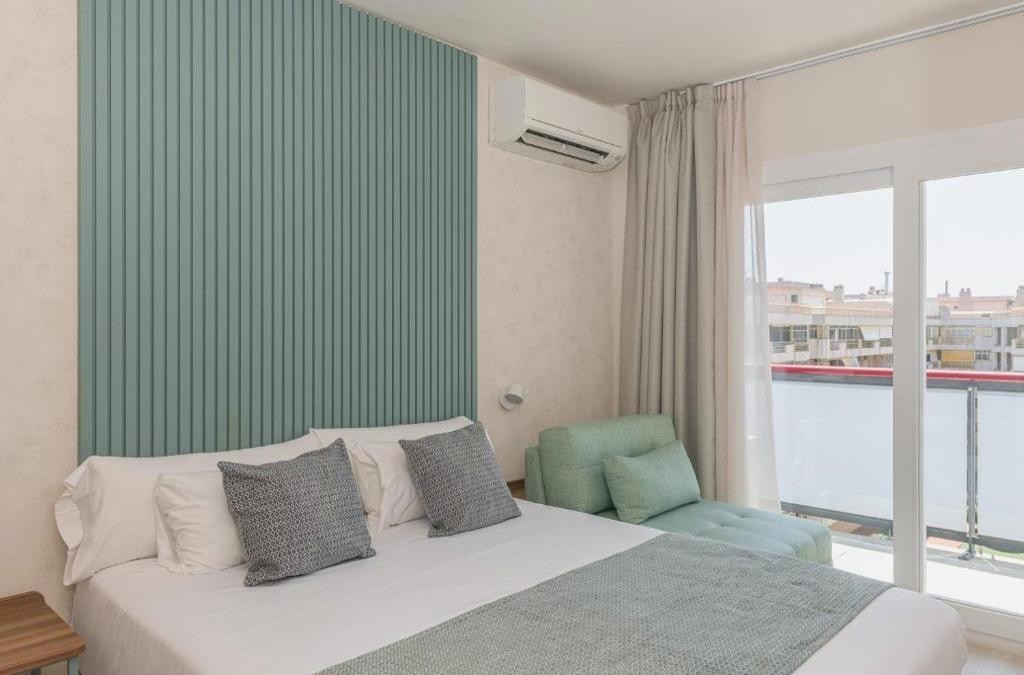 Hotel Eurosalou & Spa 4* + Tickets to Aquopolis - Hotel Eurosalou & Spa