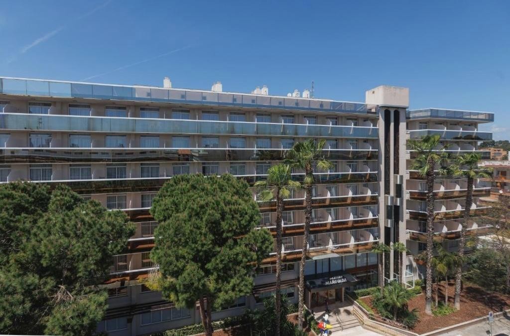 Salou: PortAventura e Ferrari Land - Hotel y Aparthotel Ponient Marinada
