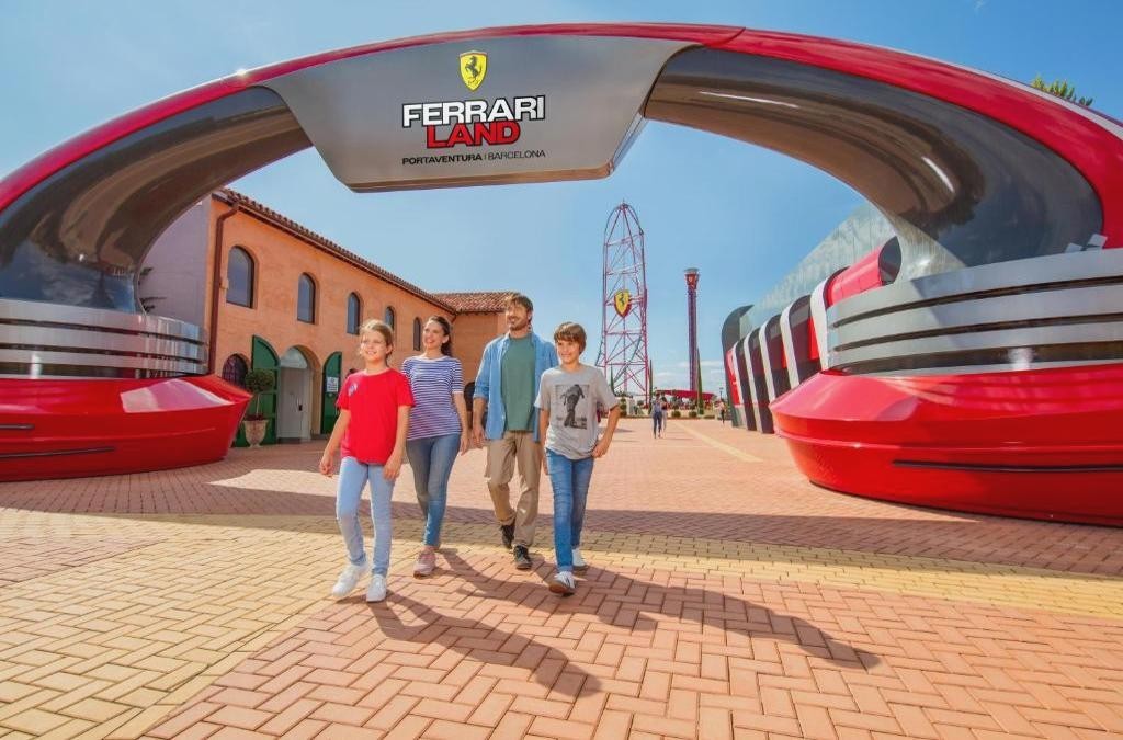 Fernwestlicher Spaß in Salou: Luxusaufenthalt im Colorado Creek, PortAventura