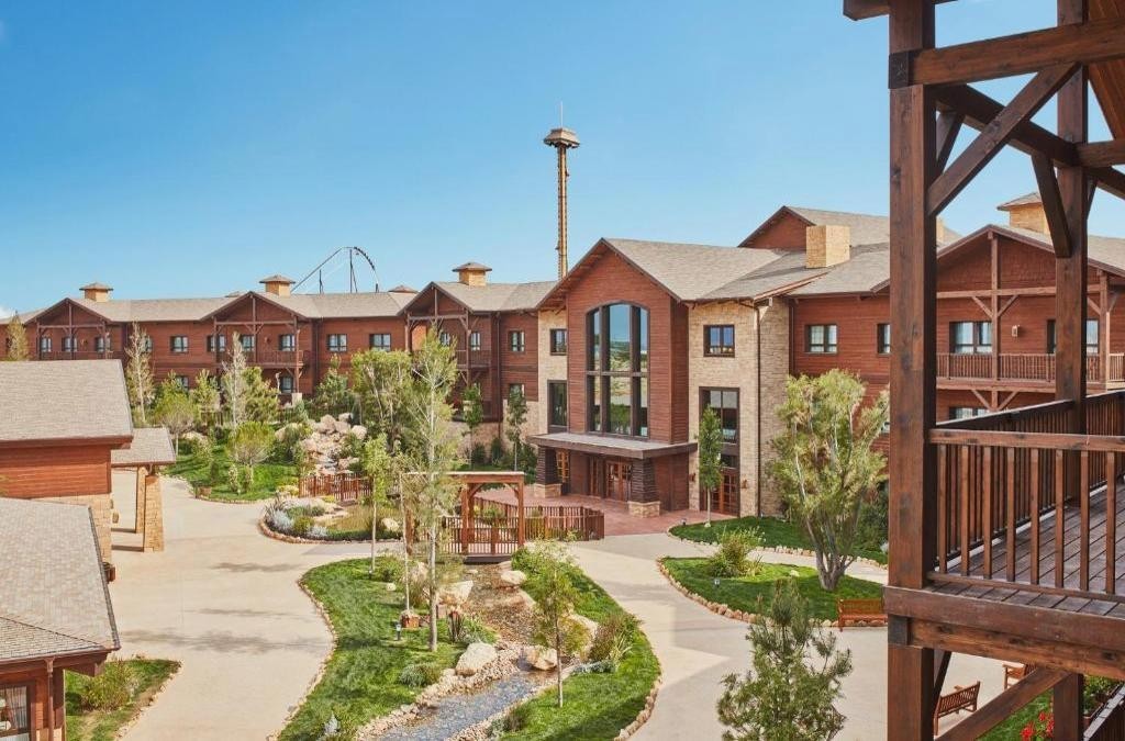 Fernwestlicher Spaß in Salou: Luxusaufenthalt im Colorado Creek, PortAventura