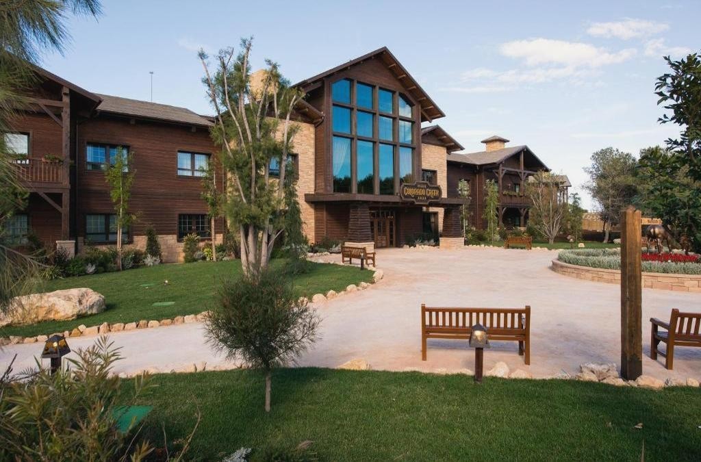 Fernwestlicher Spaß in Salou: Luxusaufenthalt im Colorado Creek, PortAventura - PortAventura Hotel Colorado Creek