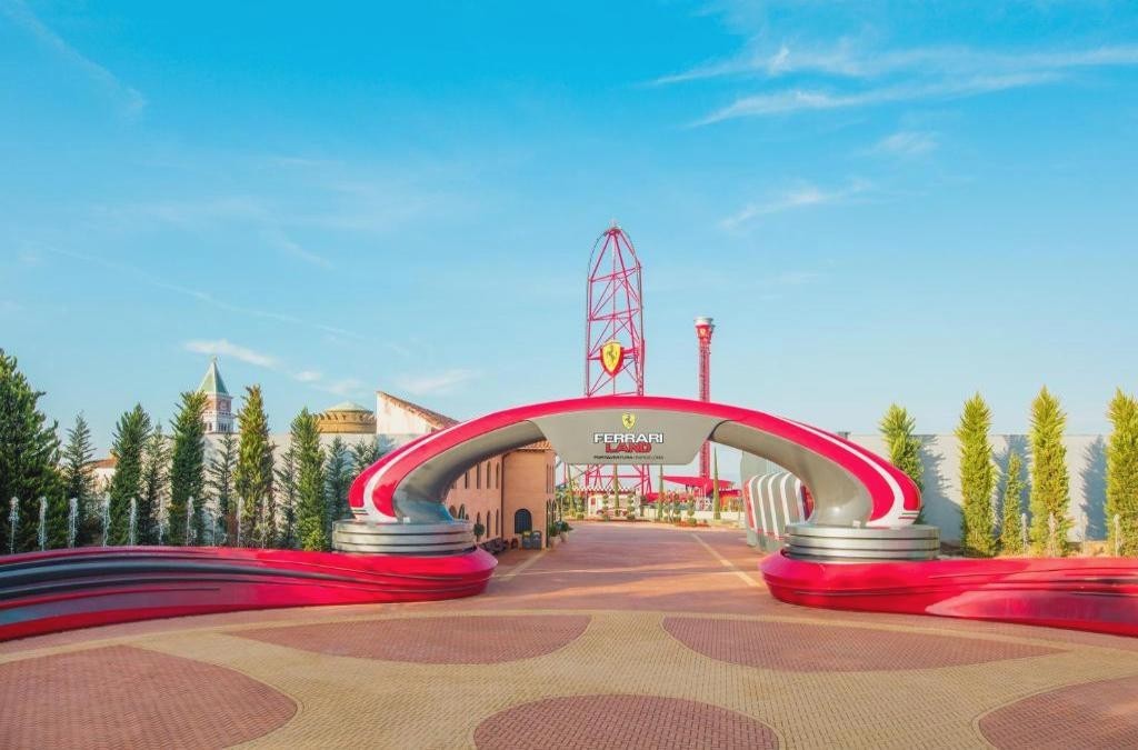 Fernwestlicher Spaß in Salou: Luxusaufenthalt im Colorado Creek, PortAventura - PortAventura Hotel Colorado Creek