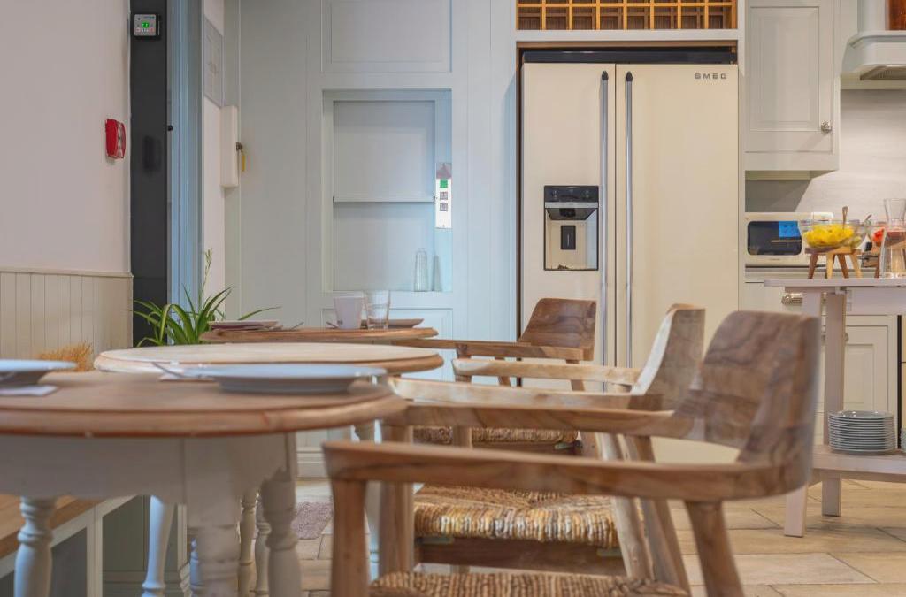 Hotel Boutique OMA - Costa Brava - Hostal Boutique Es Portalet
