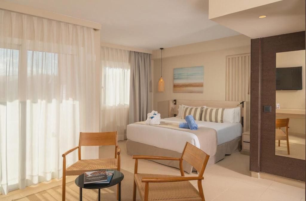 Adults only break in Santa Susanna, close to Barcelona - AQUA Hotel The Breeze & Spa (Adults Only)