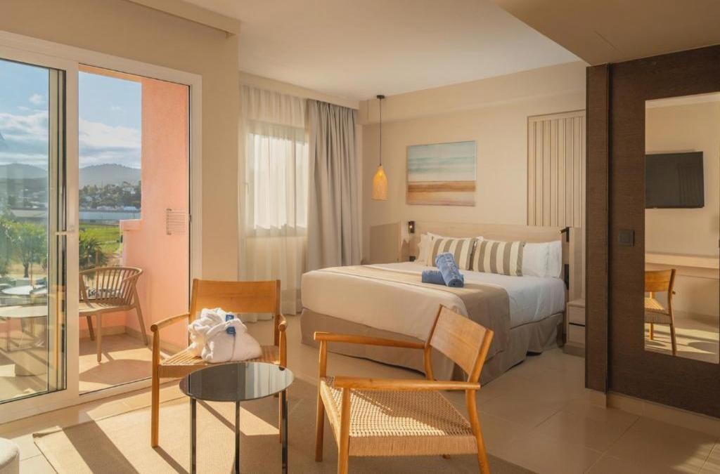 Adults only break in Santa Susanna, close to Barcelona - AQUA Hotel The Breeze & Spa (Adults Only)