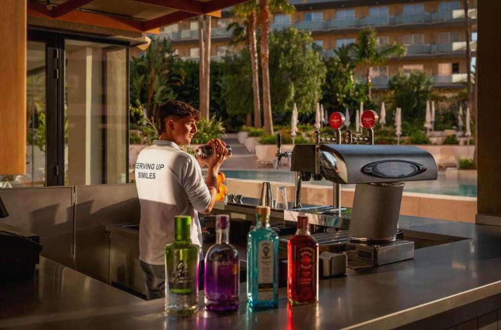 Adults only break in Santa Susanna, close to Barcelona - AQUA Hotel The Breeze & Spa (Adults Only)