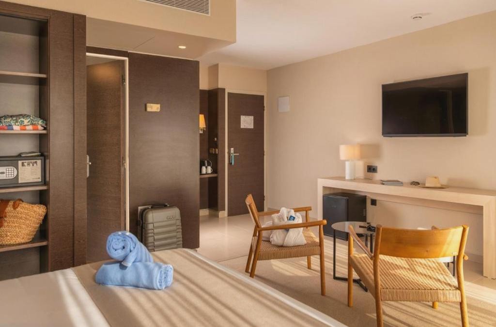 Adults only break in Santa Susanna, close to Barcelona - AQUA Hotel The Breeze & Spa (Adults Only)