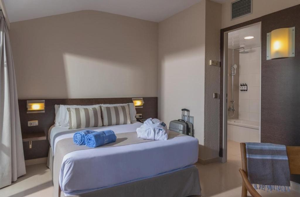 Adults only break in Santa Susanna, close to Barcelona - AQUA Hotel The Breeze & Spa (Adults Only)