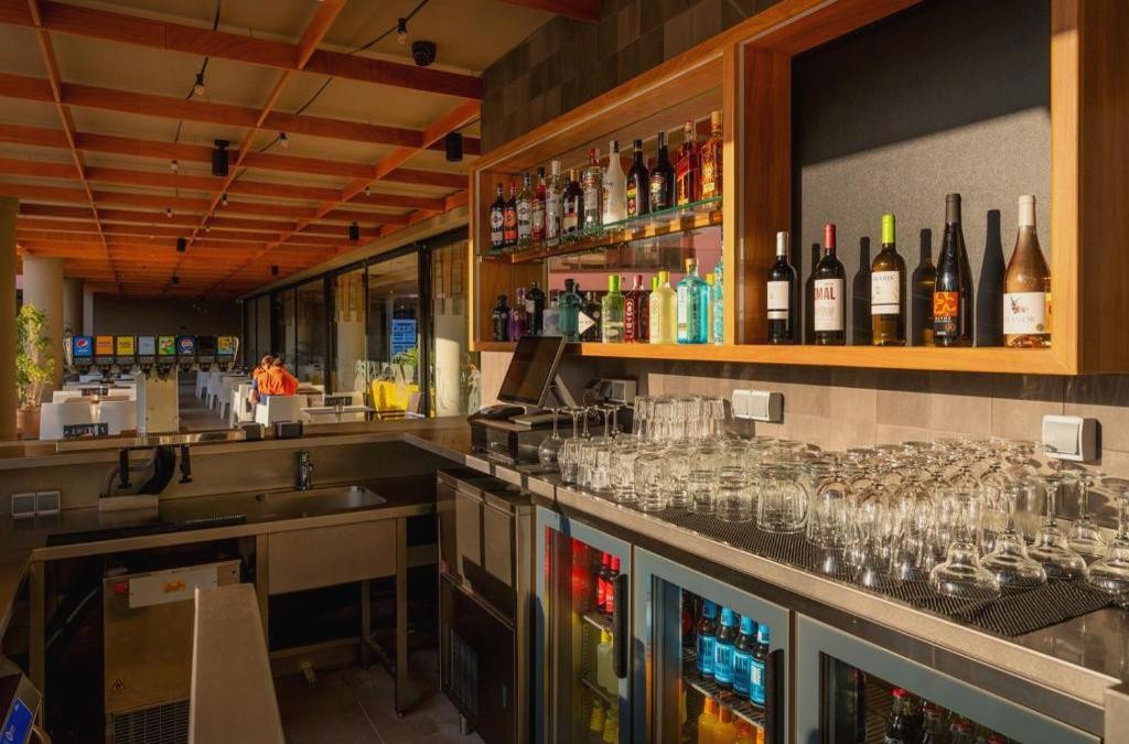 Adults only break in Santa Susanna, close to Barcelona - AQUA Hotel The Breeze & Spa (Adults Only)