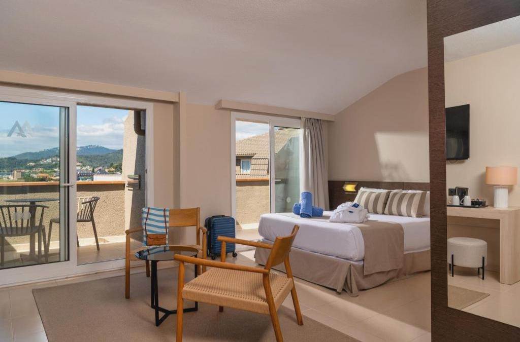 Adults only break in Santa Susanna, close to Barcelona - AQUA Hotel The Breeze & Spa (Adults Only)