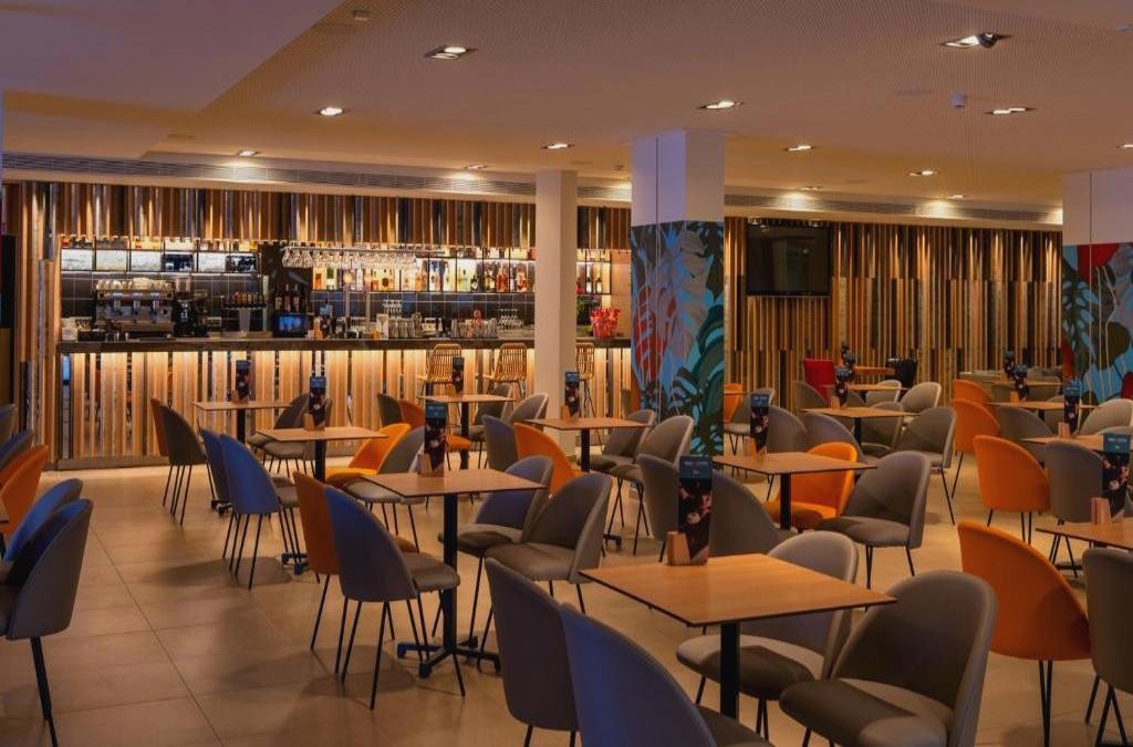 Adults only break in Santa Susanna, close to Barcelona - AQUA Hotel The Breeze & Spa (Adults Only)