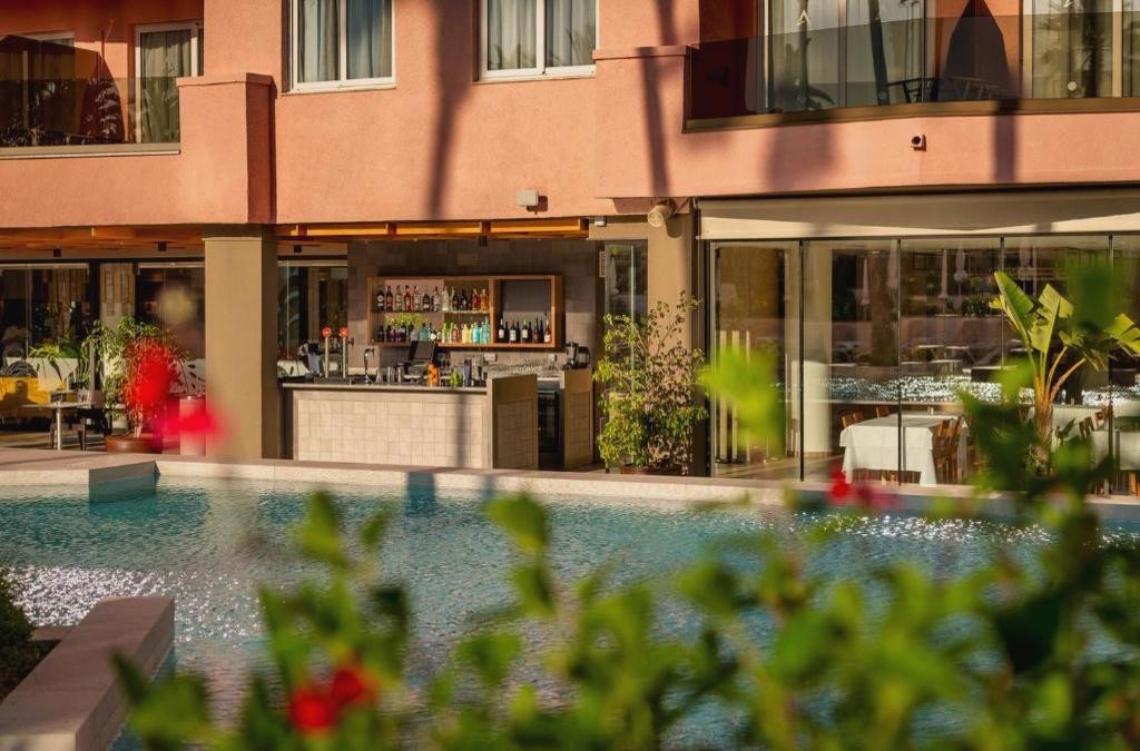 Adults only break in Santa Susanna, close to Barcelona - AQUA Hotel The Breeze & Spa (Adults Only)