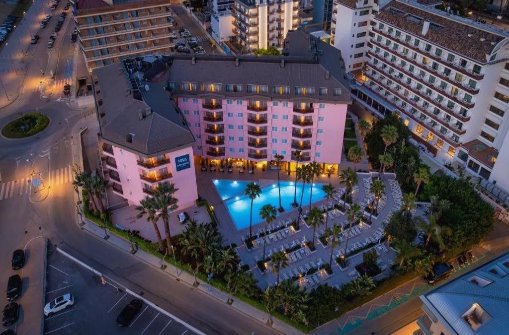 Adults only break in Santa Susanna, close to Barcelona - AQUA Hotel The Breeze & Spa (Adults Only)