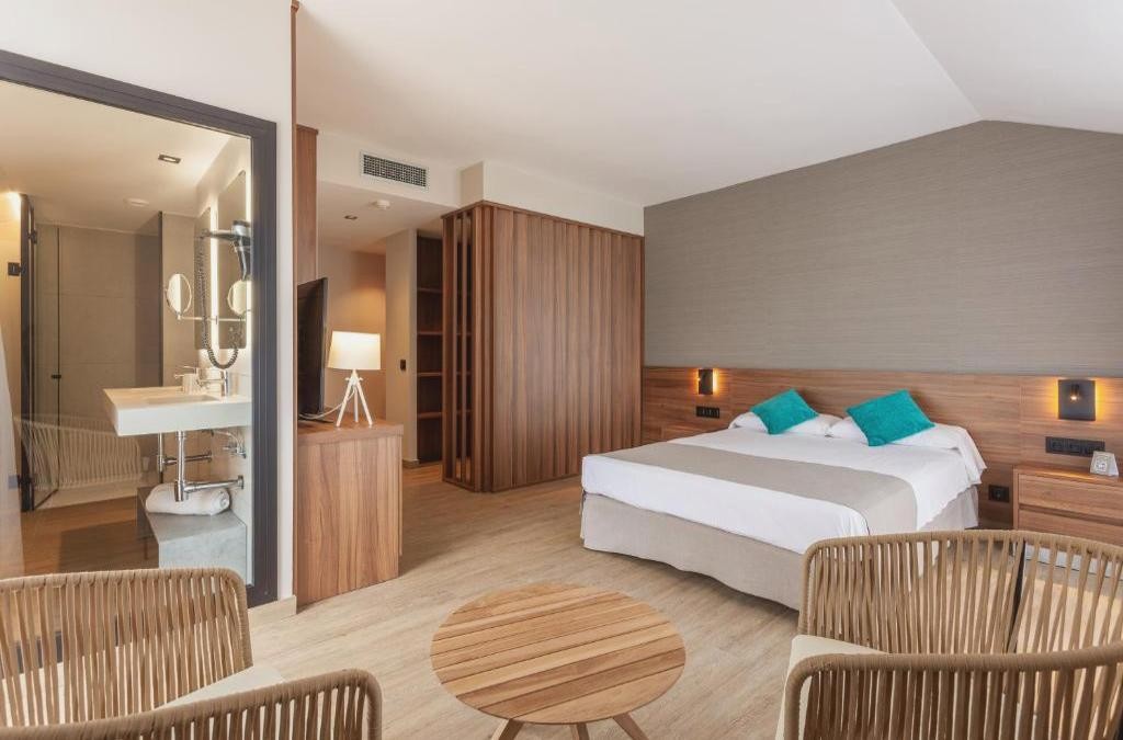 Santa Susanna, oasis de calme réservé aux adultes - DWO Sirius - Adults Only