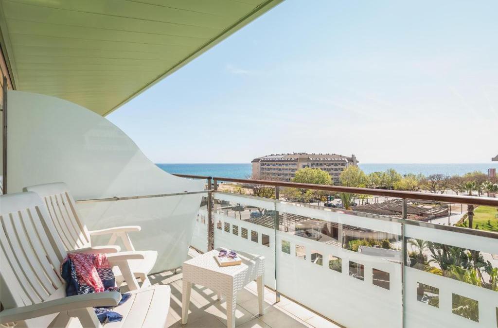 Férias em família perto de Barcelona - Hotel Alegria Caprici Verd