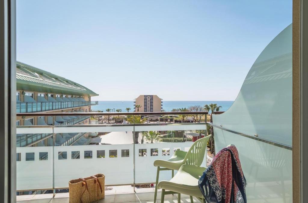 Férias em família perto de Barcelona - Hotel Alegria Caprici Verd
