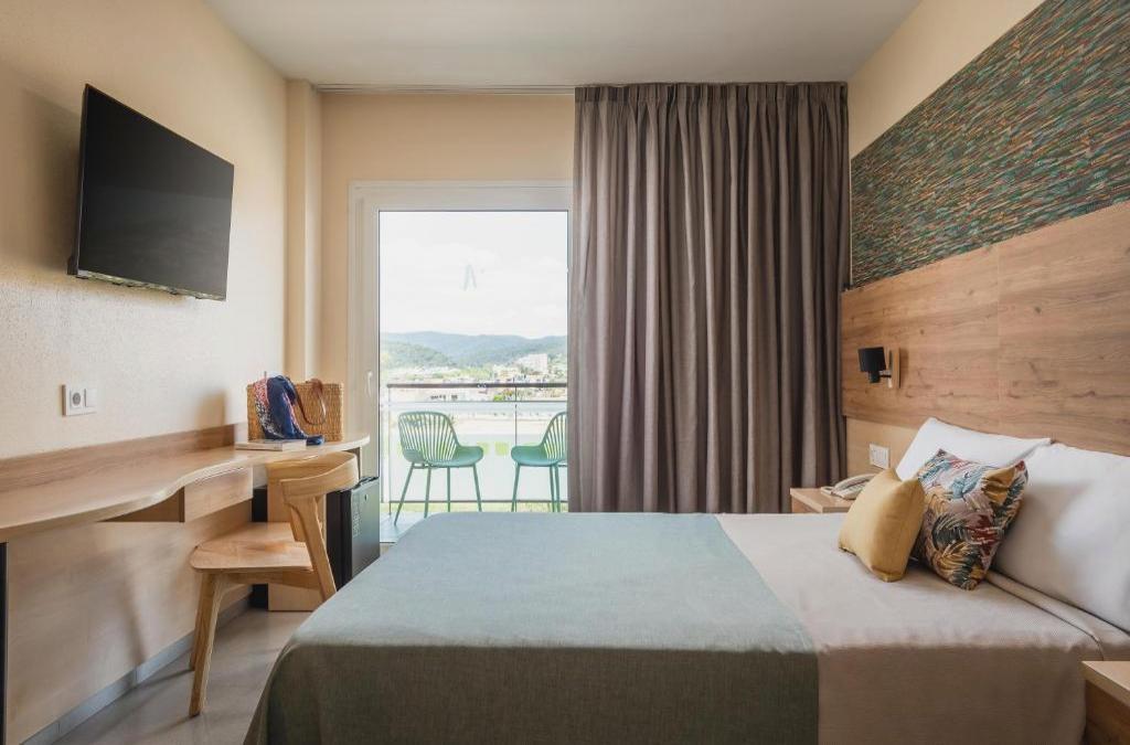 Férias em família perto de Barcelona - Hotel Alegria Caprici Verd