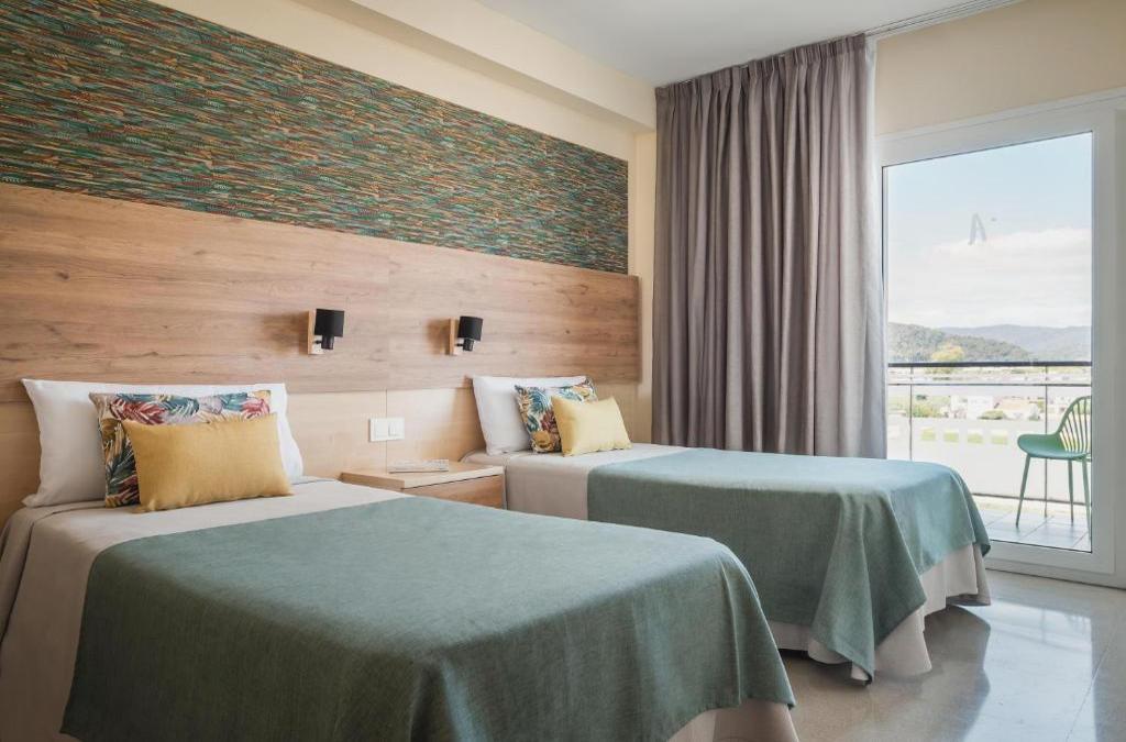 Férias em família perto de Barcelona - Hotel Alegria Caprici Verd