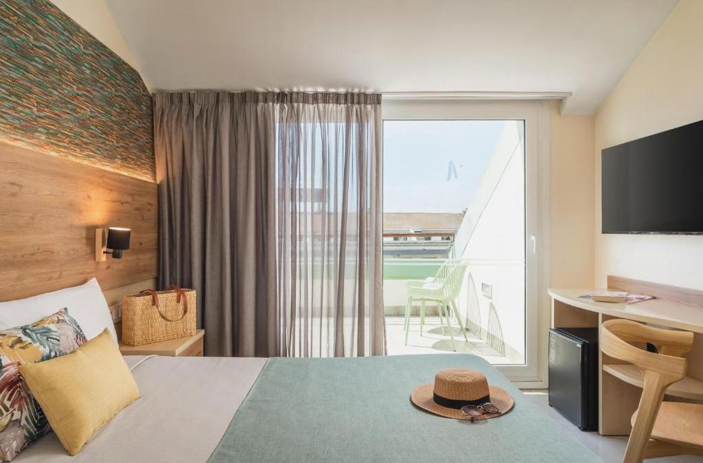 Férias em família perto de Barcelona - Hotel Alegria Caprici Verd