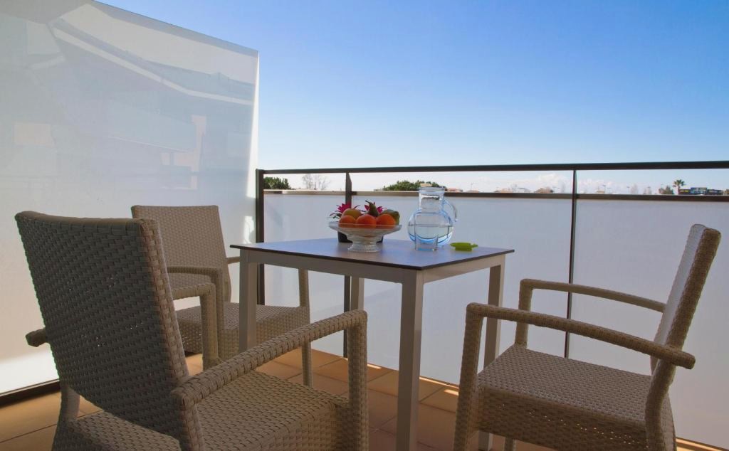SANTA SUSANNA Chic! Apartments by ALEGRIA