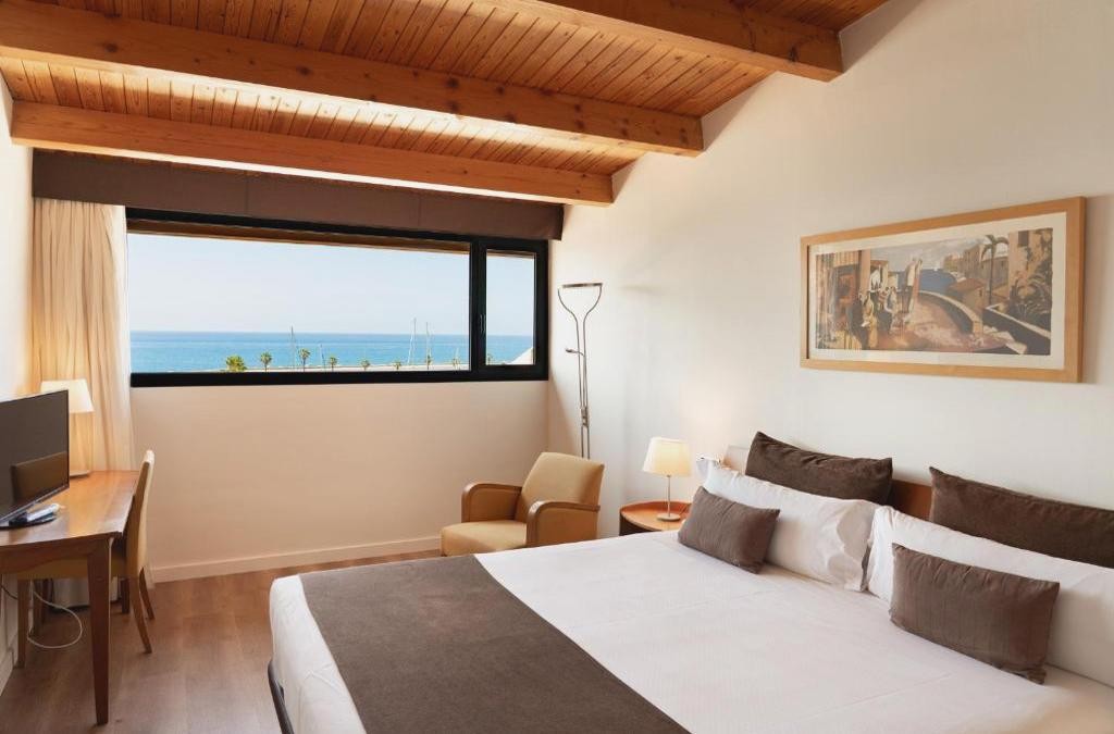 Sitges com Vista: Mar, Charme e Conforto - Estela Barcelona
