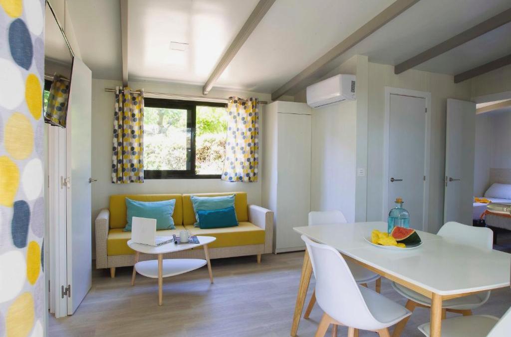Your refuge on the Costa Dorada: Campsite Tamarit Beach Resort - Tamarit Beach Resort