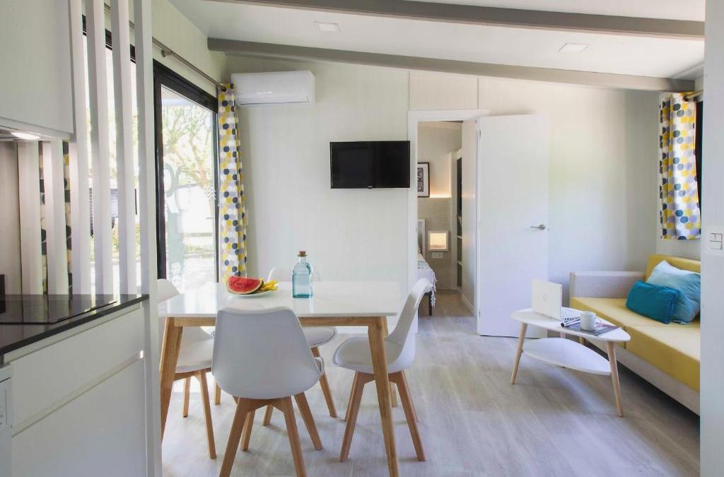 Your refuge on the Costa Dorada: Campsite Tamarit Beach Resort - Tamarit Beach Resort