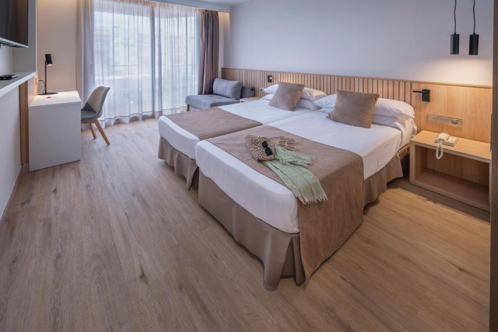 GHT Oasis Tossa & Spa