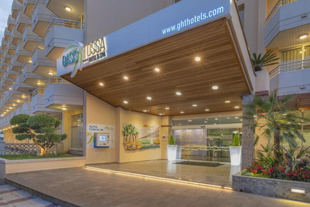 GHT Oasis Tossa & Spa