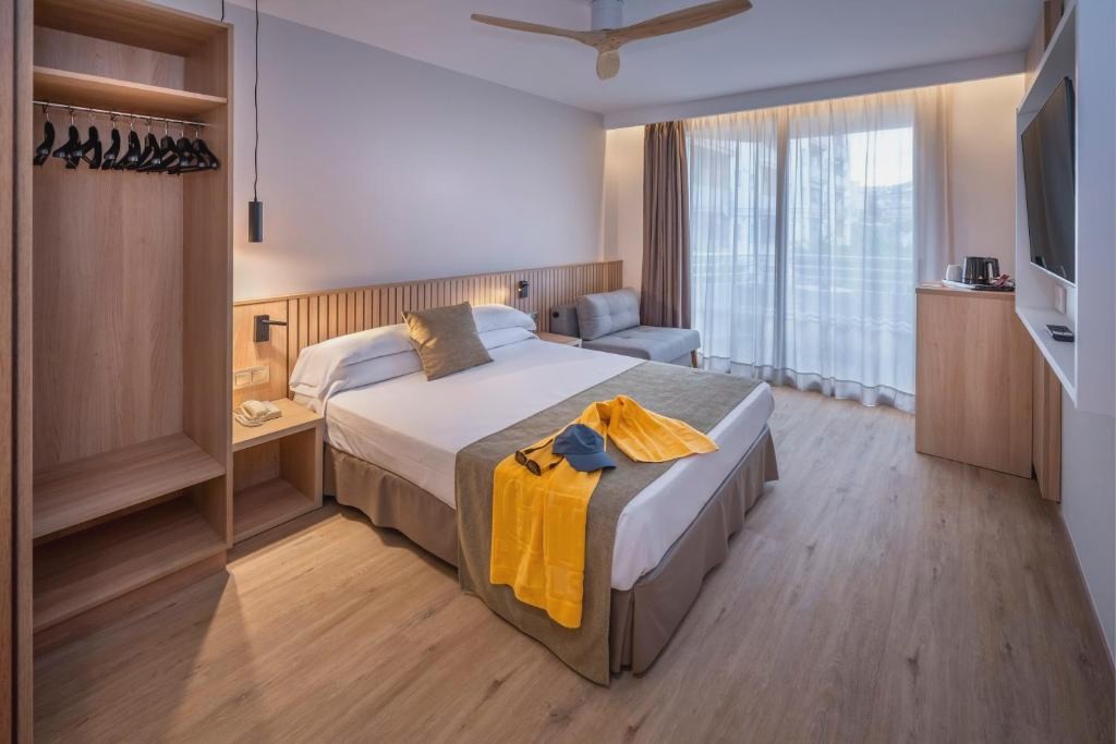 GHT Oasis Tossa & Spa