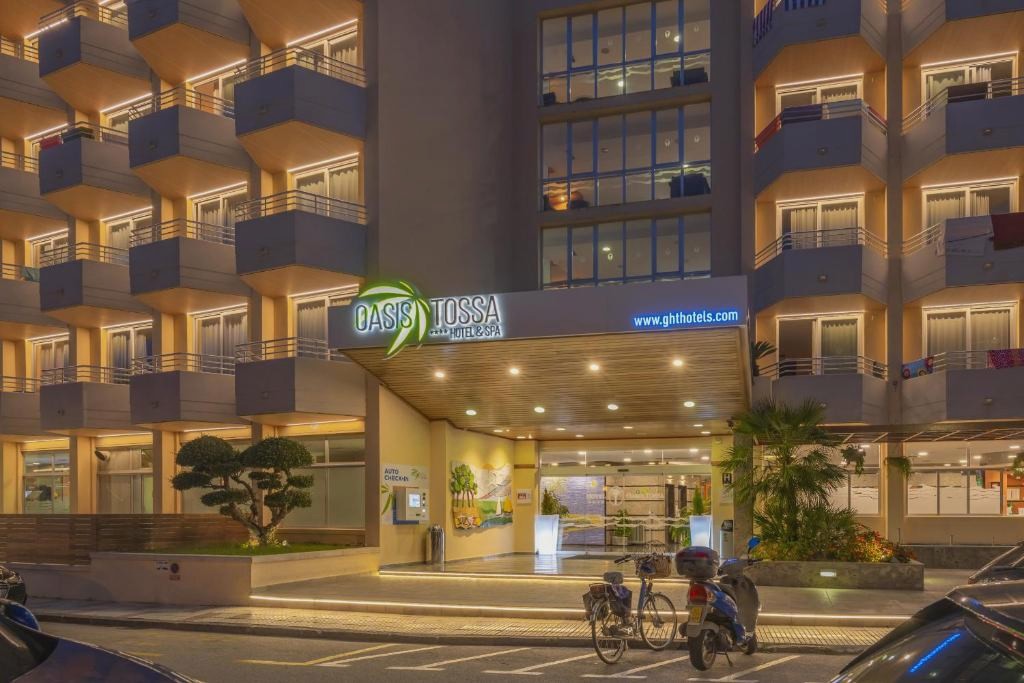 GHT Oasis Tossa & Spa