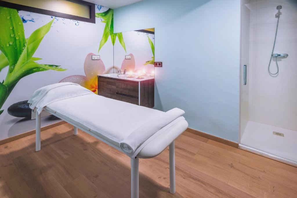 GHT Oasis Tossa & Spa