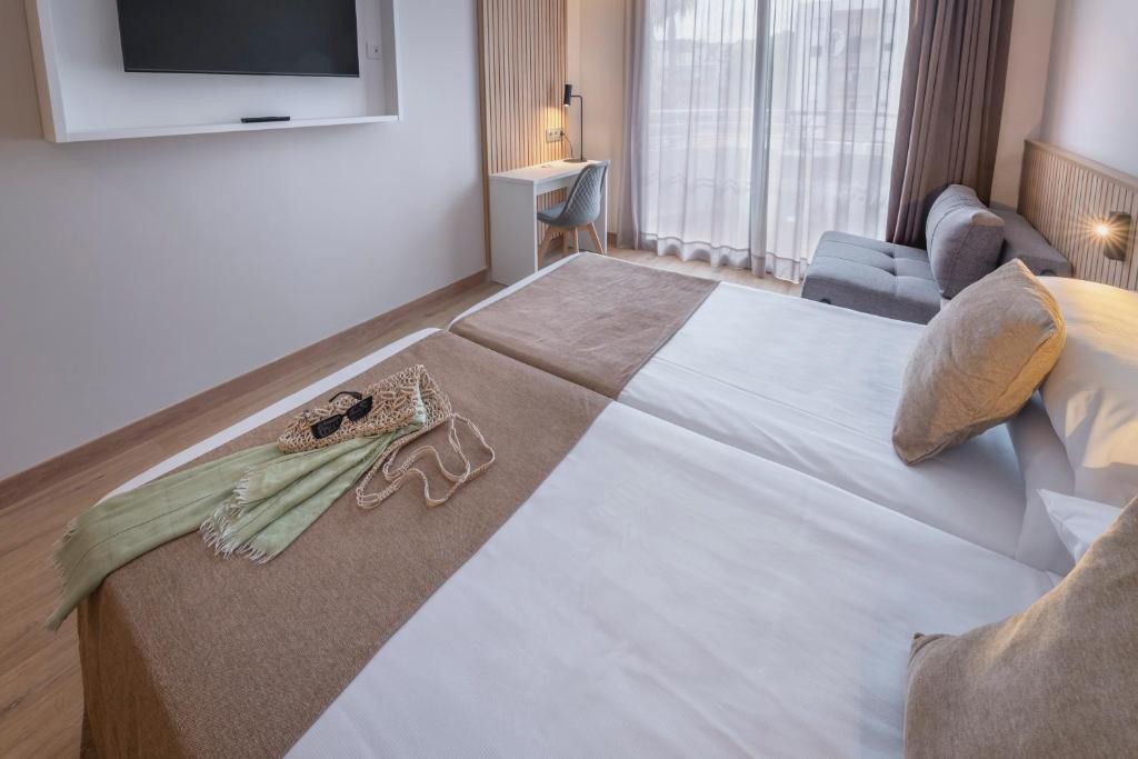 GHT Oasis Tossa & Spa