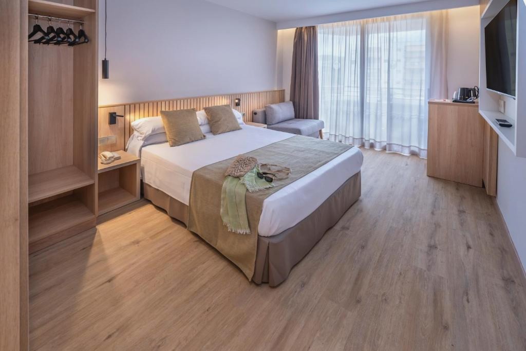GHT Oasis Tossa & Spa